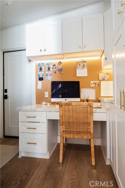 2618 Laurel Avenue, Manhattan Beach, California 90266, 5 Bedrooms Bedrooms, ,3 BathroomsBathrooms,Residential,Sold,Laurel,SB20148528