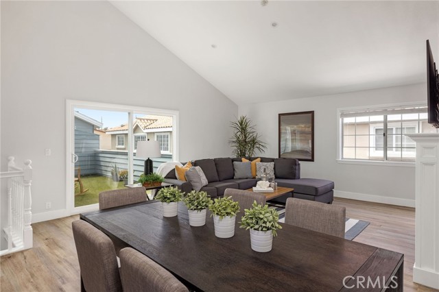 2704 Carnegie Lane, Redondo Beach, California 90278, 3 Bedrooms Bedrooms, ,1 BathroomBathrooms,Residential,Sold,Carnegie,SB21024689