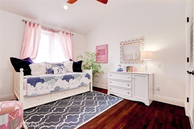 2615 Laurel Avenue, Manhattan Beach, California 90266, 5 Bedrooms Bedrooms, ,3 BathroomsBathrooms,Residential,Sold,Laurel,SB20122335