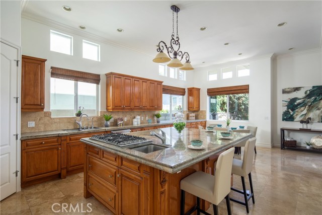 931 17th Street, Manhattan Beach, California 90266, 6 Bedrooms Bedrooms, ,4 BathroomsBathrooms,Residential,Sold,17th,SB19069902