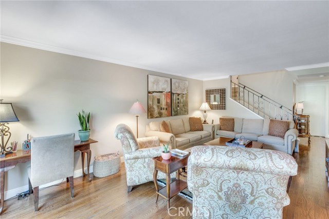 25 Via Granada, Rolling Hills Estates, California 90274, 3 Bedrooms Bedrooms, ,2 BathroomsBathrooms,Residential,Sold,Via Granada,TR21114102