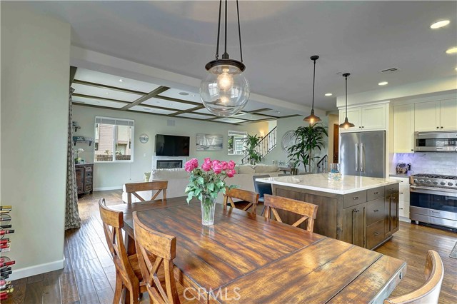 121 Guadalupe Avenue, Redondo Beach, California 90277, 4 Bedrooms Bedrooms, ,3 BathroomsBathrooms,Residential,Sold,Guadalupe,PV19189525