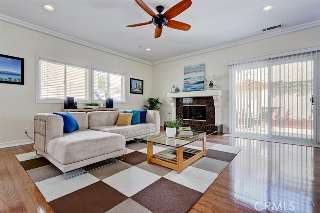 2305 Pullman Lane, Redondo Beach, California 90278, 4 Bedrooms Bedrooms, ,2 BathroomsBathrooms,Residential,Sold,Pullman,SB18109646