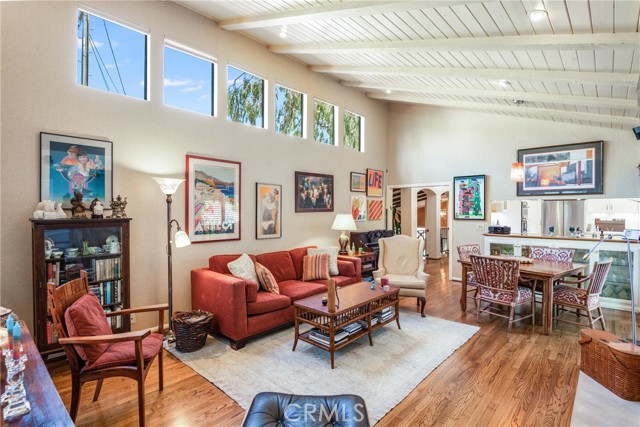 2217 Valley Drive, Manhattan Beach, California 90266, 4 Bedrooms Bedrooms, ,2 BathroomsBathrooms,Residential,Sold,Valley,SB21051487