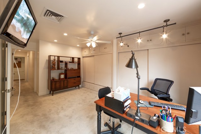 729 27th Street, Manhattan Beach, California 90266, 3 Bedrooms Bedrooms, ,2 BathroomsBathrooms,Residential,Sold,27th,RS20129725