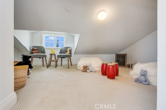 1038 Avenue D, Redondo Beach, California 90277, 5 Bedrooms Bedrooms, ,4 BathroomsBathrooms,Residential,Sold,Avenue D,PV21115047