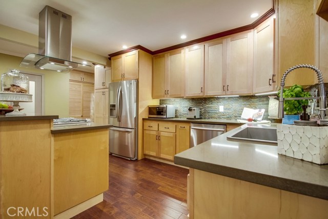 29022 Highmore Avenue, Rancho Palos Verdes, California 90275, 3 Bedrooms Bedrooms, ,Residential,Sold,Highmore,SB17087802