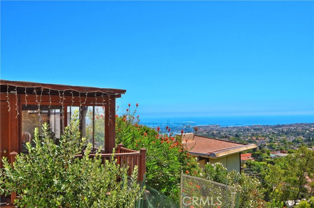 6352 Via Colinita, Rancho Palos Verdes, California 90275, 4 Bedrooms Bedrooms, ,3 BathroomsBathrooms,Residential,Sold,Via Colinita,PV18218309