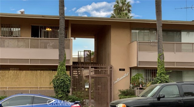 Photo of 527 Cedar Avenue #2A, Long Beach, CA 90802