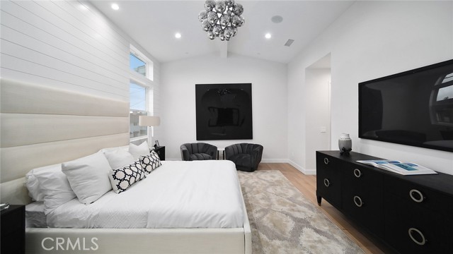 2010 Aviation Way, Redondo Beach, California 90278, 5 Bedrooms Bedrooms, ,5 BathroomsBathrooms,Residential,Sold,Aviation,PV21055057