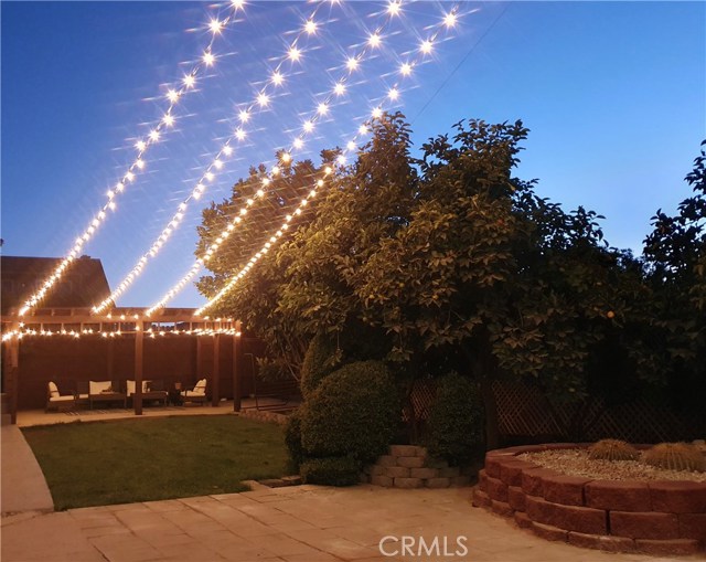 5 Bed Home for Sale in Los Angeles, California