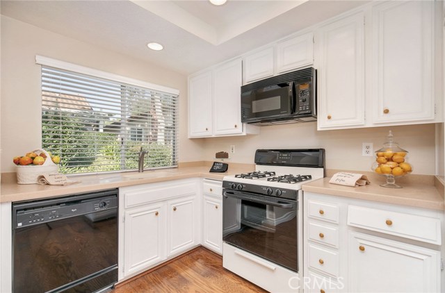 Photo of 27694 Calle Valdes, Mission Viejo, CA 92692