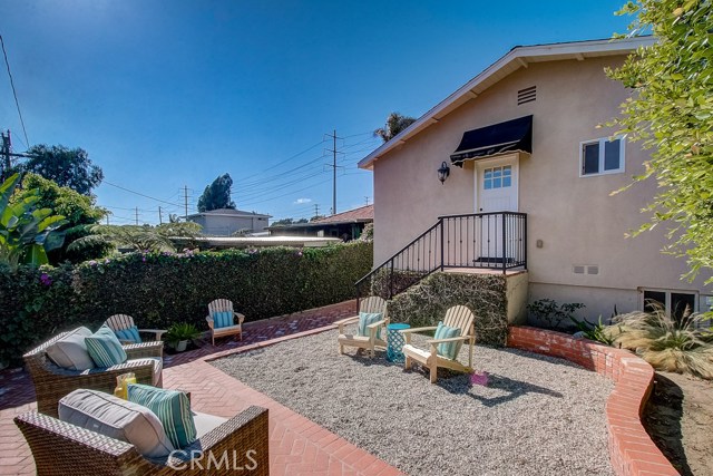 3619 Poinsettia Avenue, Manhattan Beach, California 90266, 3 Bedrooms Bedrooms, ,3 BathroomsBathrooms,Residential,Sold,Poinsettia,PW20142237