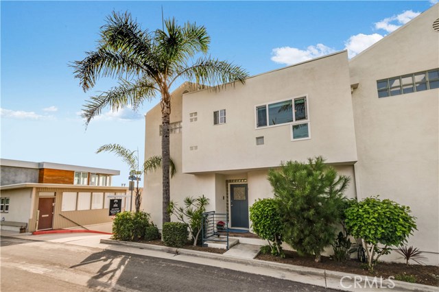 4216 Highland Avenue, Manhattan Beach, California 90266, 3 Bedrooms Bedrooms, ,3 BathroomsBathrooms,Residential,Sold,Highland,SB19276572