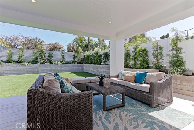 1450 23rd Street, Manhattan Beach, California 90266, 5 Bedrooms Bedrooms, ,2 BathroomsBathrooms,Residential,Sold,23rd,SB17111240