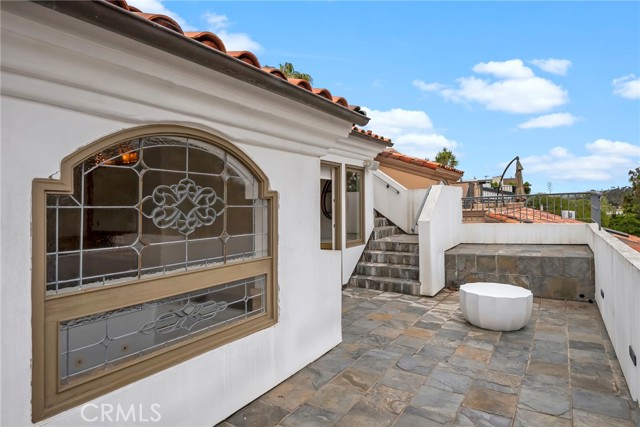 2030 Loma Drive, Hermosa Beach, California 90254, 4 Bedrooms Bedrooms, ,3 BathroomsBathrooms,Residential,Sold,Loma,SB21082473