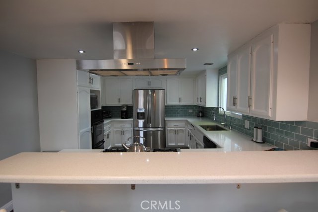 2200 Mathews Avenue, Redondo Beach, California 90278, 3 Bedrooms Bedrooms, ,2 BathroomsBathrooms,Residential,Sold,Mathews,SB17088942