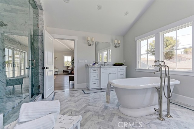 1400 21st Street, Manhattan Beach, California 90266, 6 Bedrooms Bedrooms, ,4 BathroomsBathrooms,Residential,Sold,21st,SB20228035