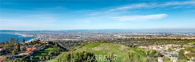 6061 Woodfern Drive, Rancho Palos Verdes, California 90275, 6 Bedrooms Bedrooms, ,4 BathroomsBathrooms,Residential,Sold,Woodfern,SB19042575
