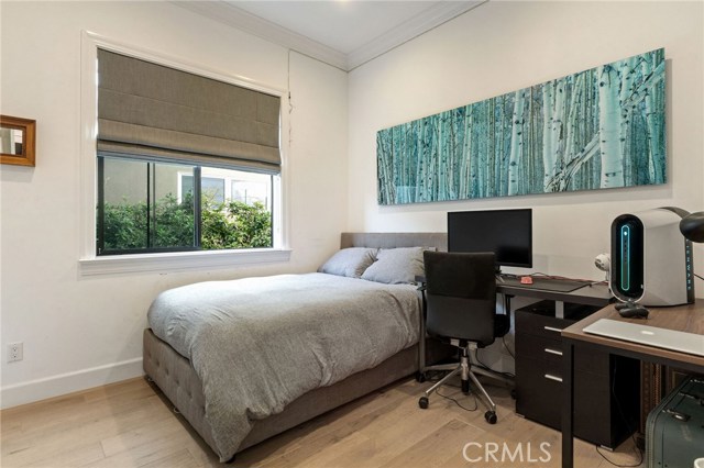 1405 Oak Avenue, Manhattan Beach, California 90266, 4 Bedrooms Bedrooms, ,4 BathroomsBathrooms,Residential,Sold,Oak,SB20231748