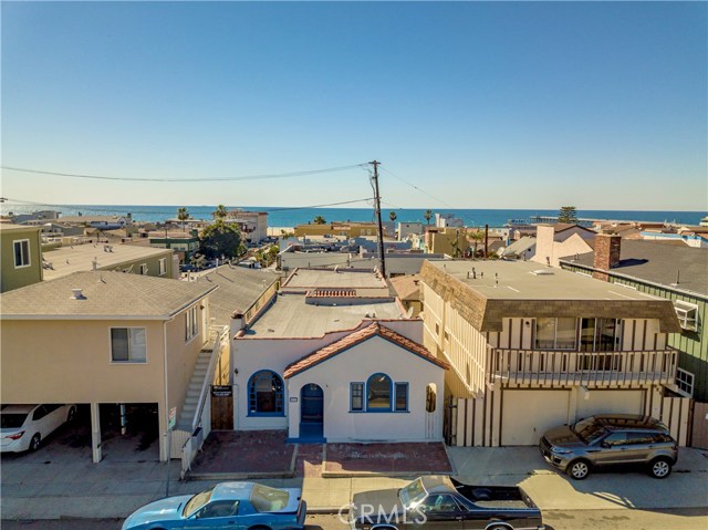 915 Manhattan Avenue, Hermosa Beach, California 90254, ,Residential Income,Sold,Manhattan,SB18030699