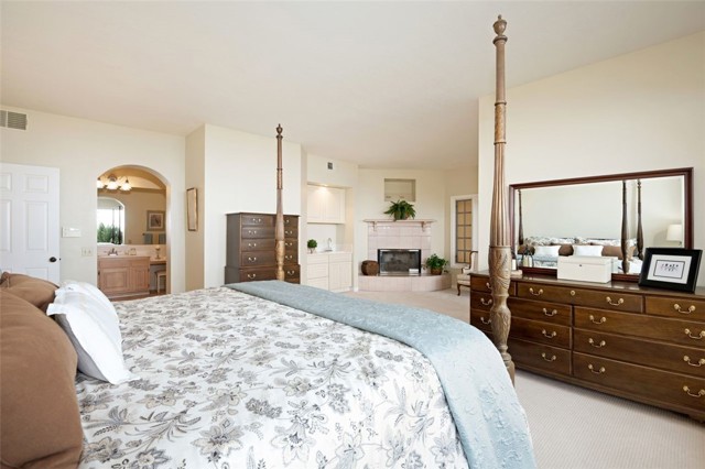30900 Via La Cresta, Rancho Palos Verdes, California 90275, 4 Bedrooms Bedrooms, ,4 BathroomsBathrooms,Residential,Sold,Via La Cresta,PV21131475