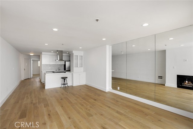 615 Esplanade, Redondo Beach, California 90277, 1 Bedroom Bedrooms, ,1 BathroomBathrooms,Residential,Sold,Esplanade,SB19123307