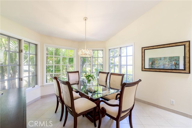 11 Evergreen Lane, Manhattan Beach, California 90266, 3 Bedrooms Bedrooms, ,2 BathroomsBathrooms,Residential,Sold,Evergreen,SB19068219