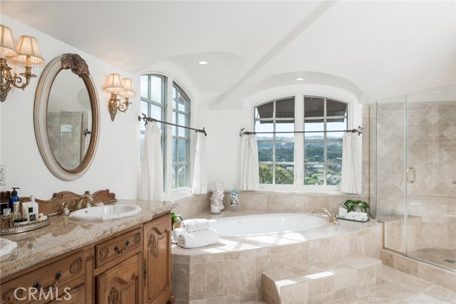 Roman-inspired Oval Tub with Views of Palos Verdes Hills