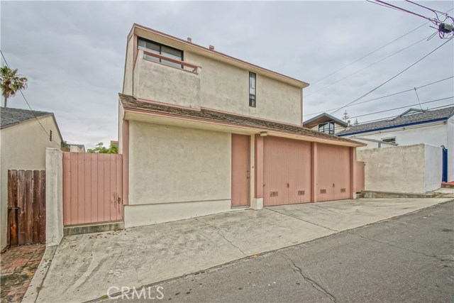 511 Marine Avenue, Manhattan Beach, California 90266, 3 Bedrooms Bedrooms, ,2 BathroomsBathrooms,Residential,Sold,Marine,SB19078478