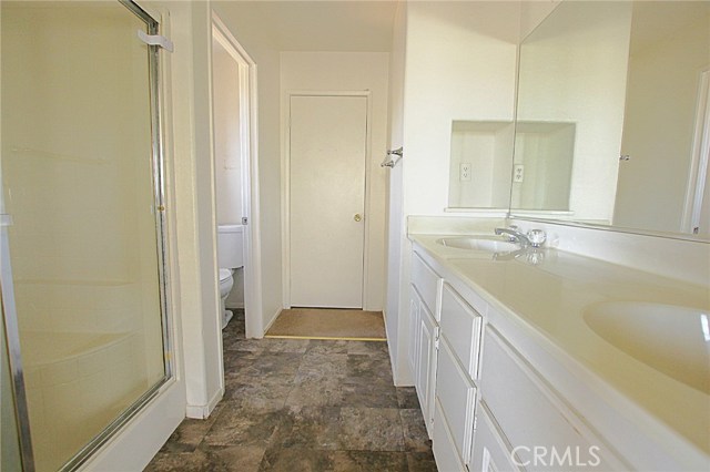 Very Large Master Bath.