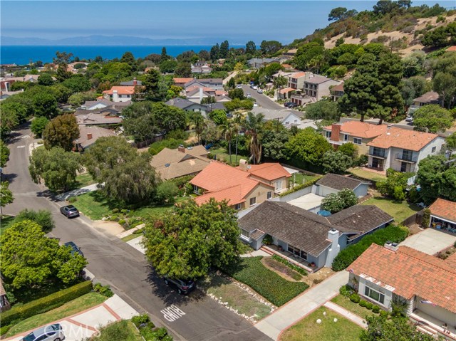 2408 Via Rivera, Palos Verdes Estates, California 90274, 3 Bedrooms Bedrooms, ,1 BathroomBathrooms,Residential,Sold,Via Rivera,PV20139325