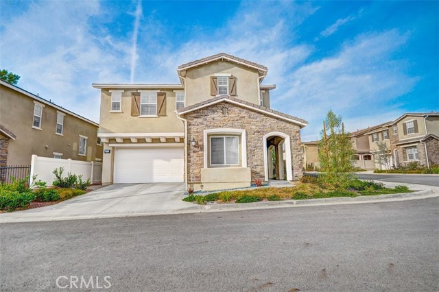 Photo of 985 E Doves Nest Avenue, La Habra, CA 90631