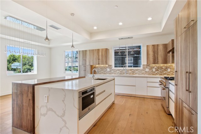 1914 Marshallfield Lane, Redondo Beach, California 90278, 4 Bedrooms Bedrooms, ,3 BathroomsBathrooms,Residential,Sold,Marshallfield,SB20122993