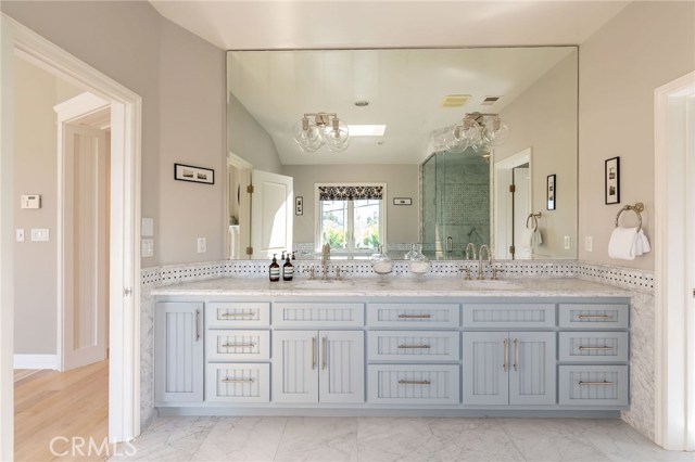 2805 Palm Avenue, Manhattan Beach, California 90266, 5 Bedrooms Bedrooms, ,4 BathroomsBathrooms,Residential,Sold,Palm,SB19212306