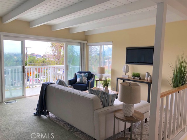 640 21st Street, Hermosa Beach, California 90254, 3 Bedrooms Bedrooms, ,2 BathroomsBathrooms,Residential,Sold,21st,SB19107267