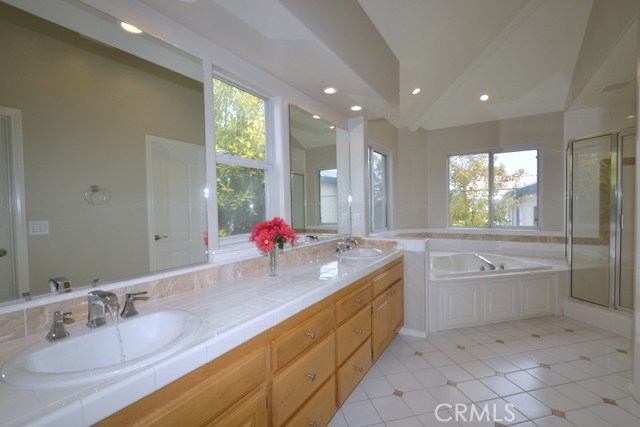 2309 Ruhland Avenue, Redondo Beach, California 90278, 4 Bedrooms Bedrooms, ,3 BathroomsBathrooms,Residential,Sold,Ruhland,IG17144548
