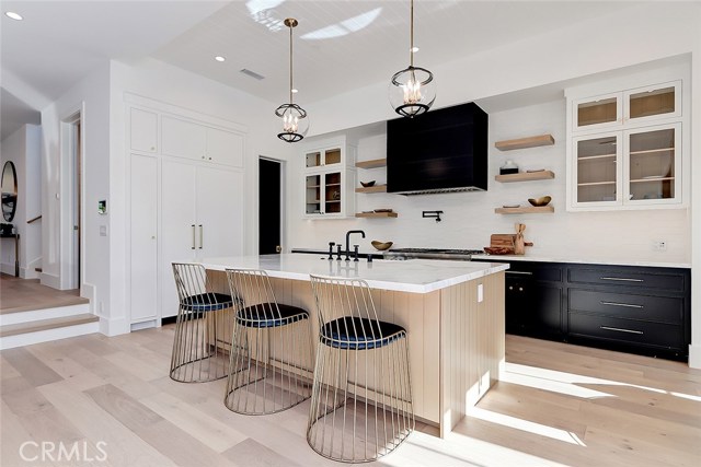 3405 Pine Avenue, Manhattan Beach, California 90266, 5 Bedrooms Bedrooms, ,4 BathroomsBathrooms,Residential,Sold,Pine,SB20165715