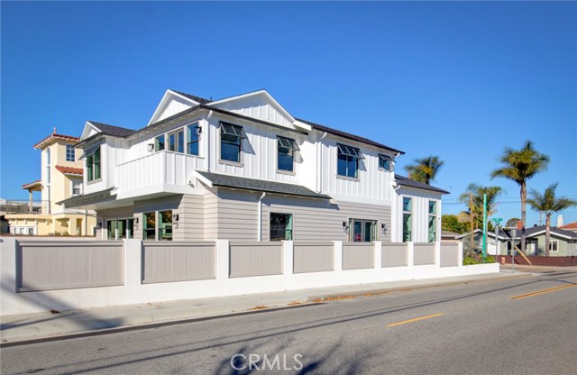 2122 Perry Avenue, Redondo Beach, California 90278, 5 Bedrooms Bedrooms, ,4 BathroomsBathrooms,Residential,Sold,Perry,PV19015691