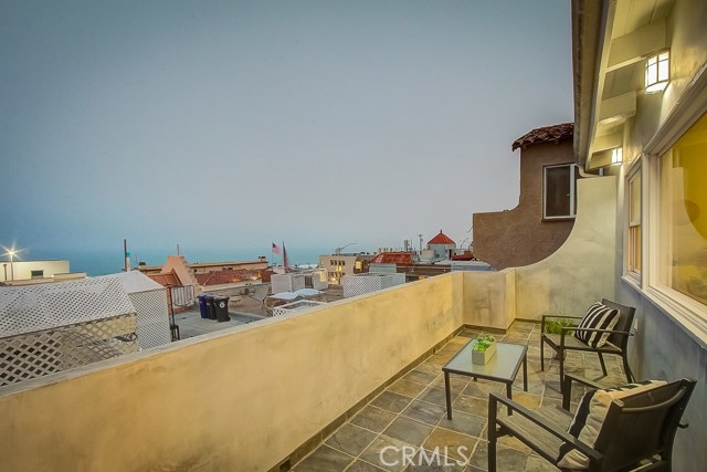 3605 Crest Drive, Manhattan Beach, California 90266, 2 Bedrooms Bedrooms, ,2 BathroomsBathrooms,Residential,Sold,Crest,PW20101894