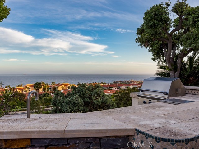 13 Tramonto Dr, Rancho Palos Verdes, California 90275, 5 Bedrooms Bedrooms, ,5 BathroomsBathrooms,Residential,Sold,Tramonto Dr,WS17090543