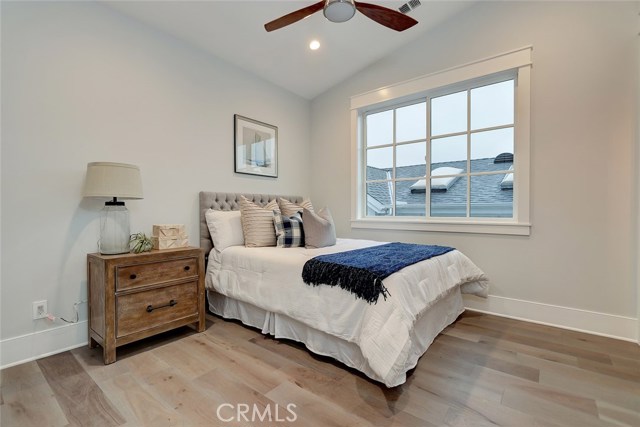 1716 Oak Avenue, Manhattan Beach, California 90266, 5 Bedrooms Bedrooms, ,5 BathroomsBathrooms,Residential,Sold,Oak,SB19008718