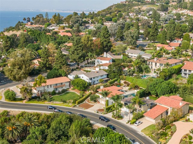 1808 Via Olivera, Palos Verdes Estates, California 90274, 4 Bedrooms Bedrooms, ,3 BathroomsBathrooms,Residential,Sold,Via Olivera,PV20215353