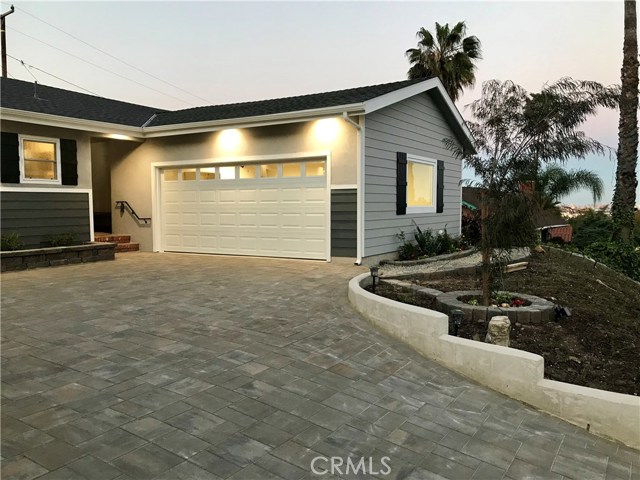 2049 Santa Rena Drive, Rancho Palos Verdes, California 90275, 4 Bedrooms Bedrooms, ,2 BathroomsBathrooms,Residential,Sold,Santa Rena,SB19026906