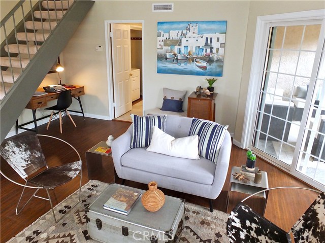 1104 Harkness Lane, Redondo Beach, California 90278, 3 Bedrooms Bedrooms, ,2 BathroomsBathrooms,Residential,Sold,Harkness,PW18238945