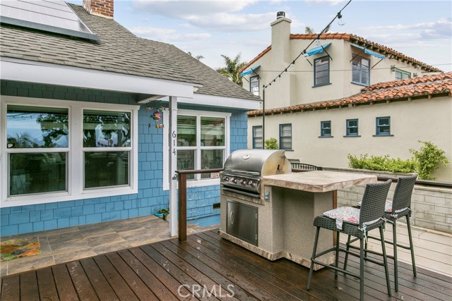 614 Gertruda Avenue, Redondo Beach, California 90277, 3 Bedrooms Bedrooms, ,2 BathroomsBathrooms,Residential,Sold,Gertruda,PV19100337