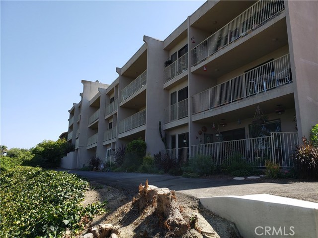 2348 La Costa Avenue