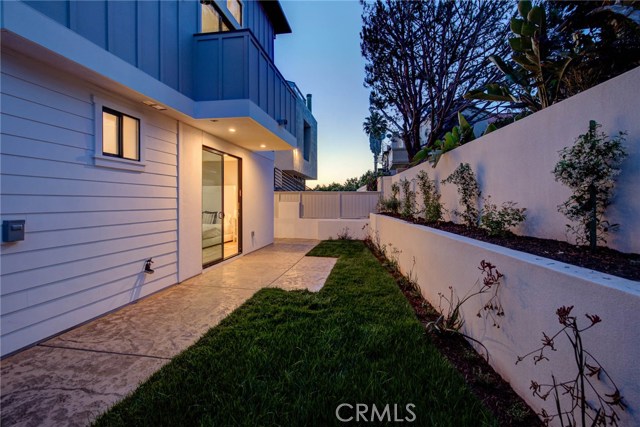 602 Irena Avenue, Redondo Beach, California 90277, 4 Bedrooms Bedrooms, ,4 BathroomsBathrooms,Residential,Sold,Irena,PV19131744