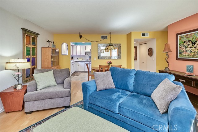 1334 12th Street, Manhattan Beach, California 90266, 2 Bedrooms Bedrooms, ,2 BathroomsBathrooms,Residential,Sold,12th,SB21023330