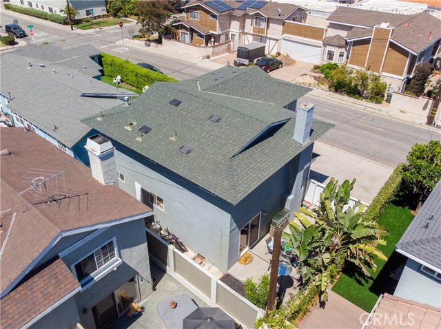 2409 Blossom Lane, Redondo Beach, California 90278, 3 Bedrooms Bedrooms, ,1 BathroomBathrooms,Residential,Sold,Blossom,SB21122284